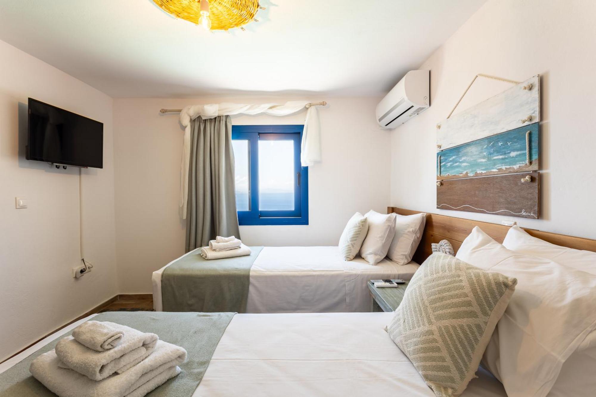 Live In Blue - Kea'S Myriad Shades Korissia  Exterior foto